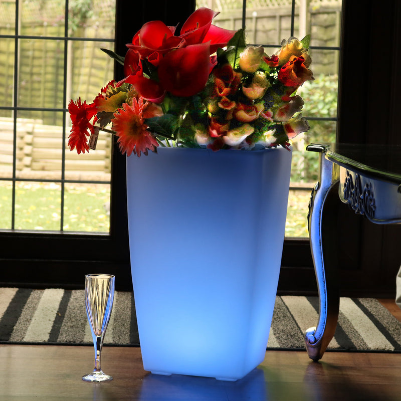 Outdoor Garten Terrasse LED Bodenvase 50 cm hohe Blumenvase, Pflanztopf, Pflanzentrog, netzbetrieben