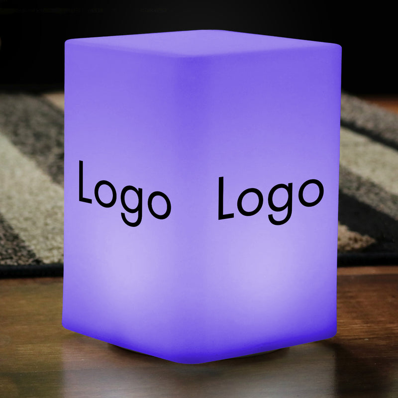 Online gestaltbarer Leuchtkasten mit Logo als Werbelampe, beleuchteter Tischaufsteller für Event, beleuchtetes Werbe-Display als Reklameschild