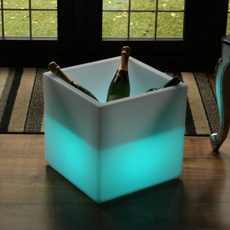 Outdoor LED Weinregal Display für Champagner, stapelbare modulare Getränkebar, netzbetrieben