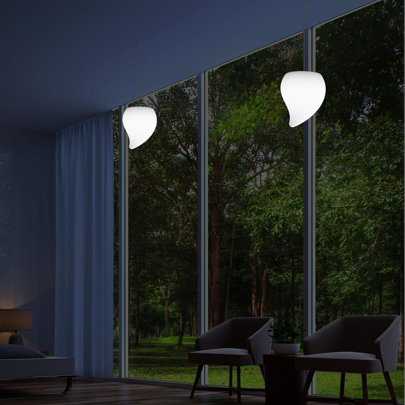 Designer LED Pendelleuchte, einzigartige Tränenform, besondere E27 Hängeleuchte, weiß