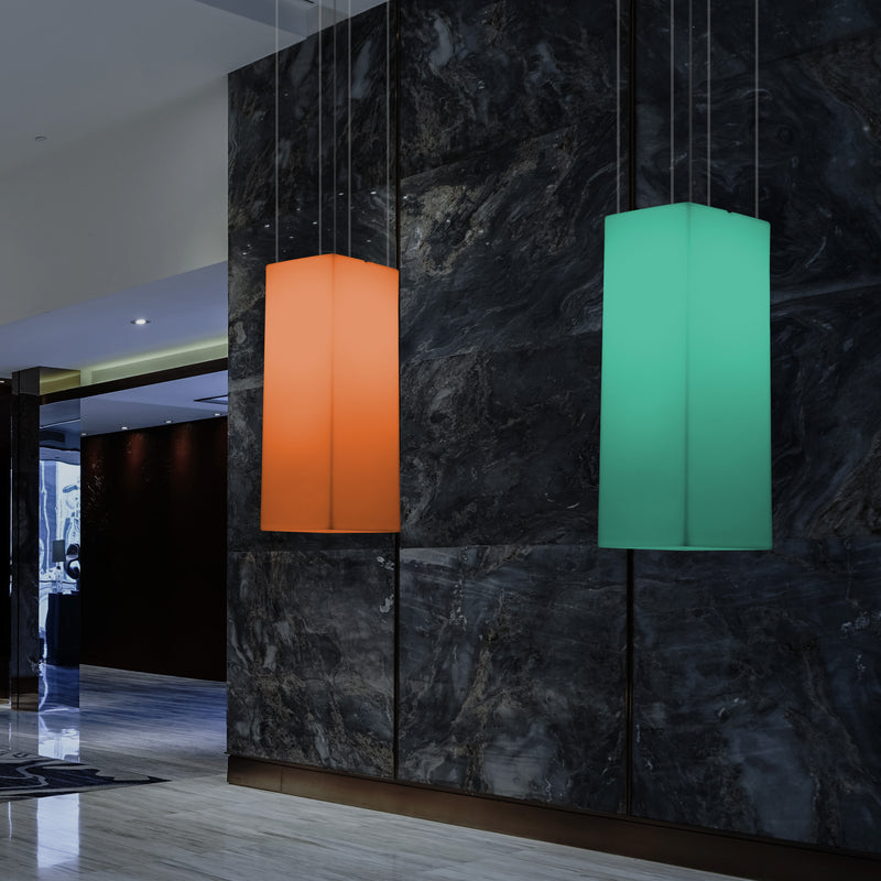 Rechteckige LED Pendelleuchte, mehrfarbiges lineares RGB Hängelicht, 110 x 30 cm, Stimmungslicht