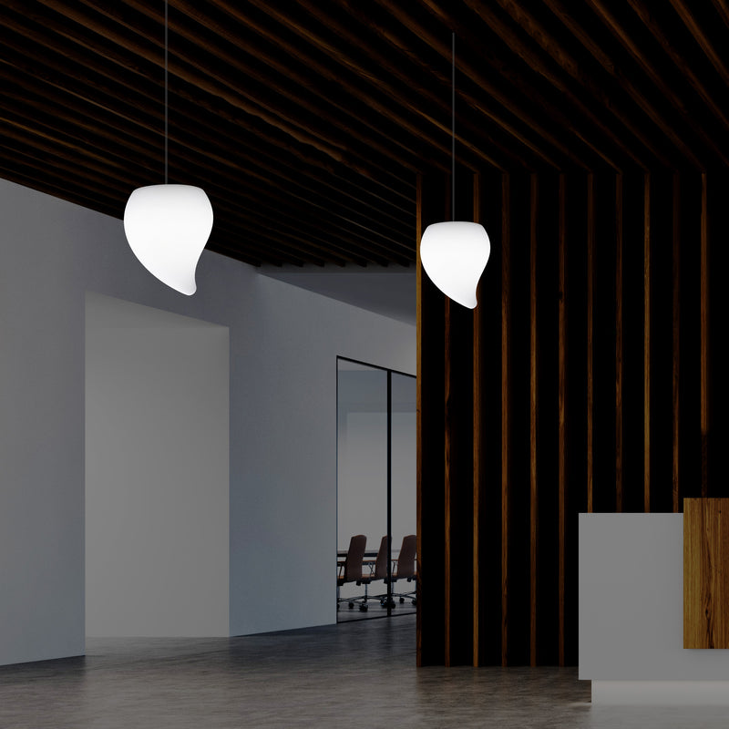 Designer LED Pendelleuchte, einzigartige Tränenform, besondere E27 Hängeleuchte, weiß