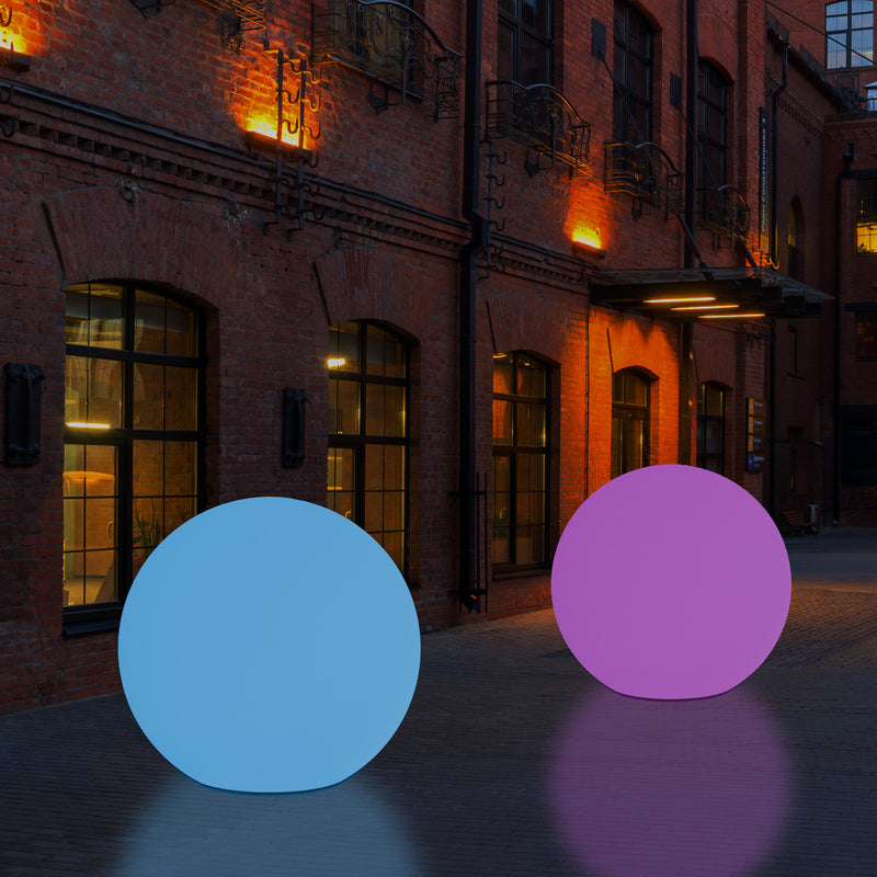 Netzbetriebene Outdoor Kugel Gartenleuchte, 50 cm Ball Kugel RGB Stehleuchte mit Farbwechsel