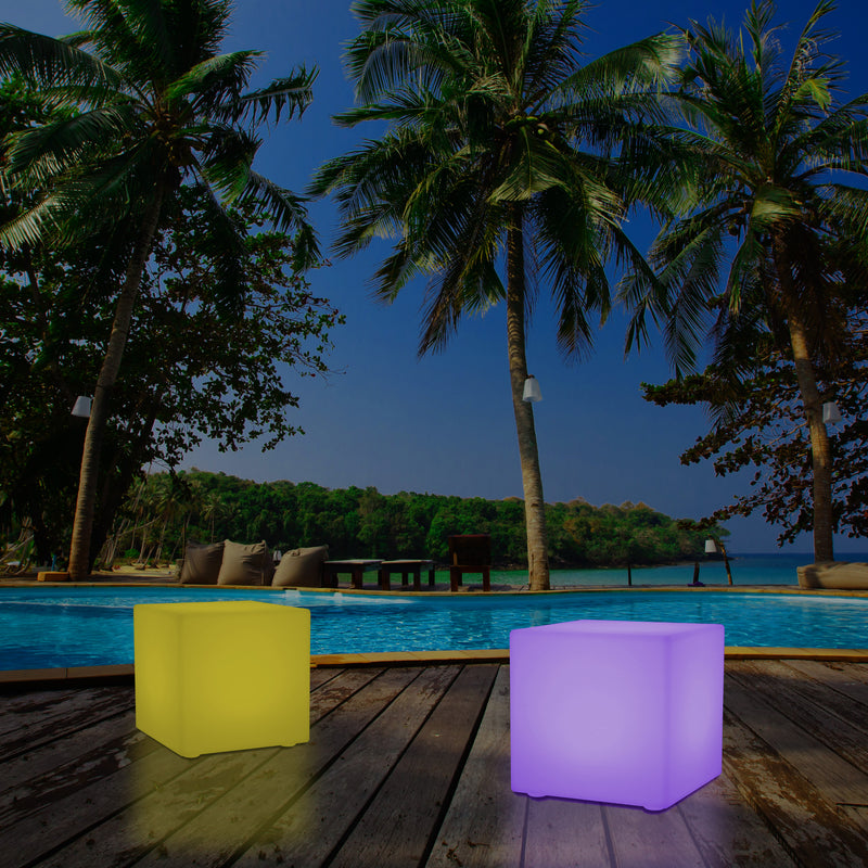 Netzbetriebene Outdoor Gartenleuchte, 30 cm farbveränderlicher LED Würfel Lampe Balkon Terrasse