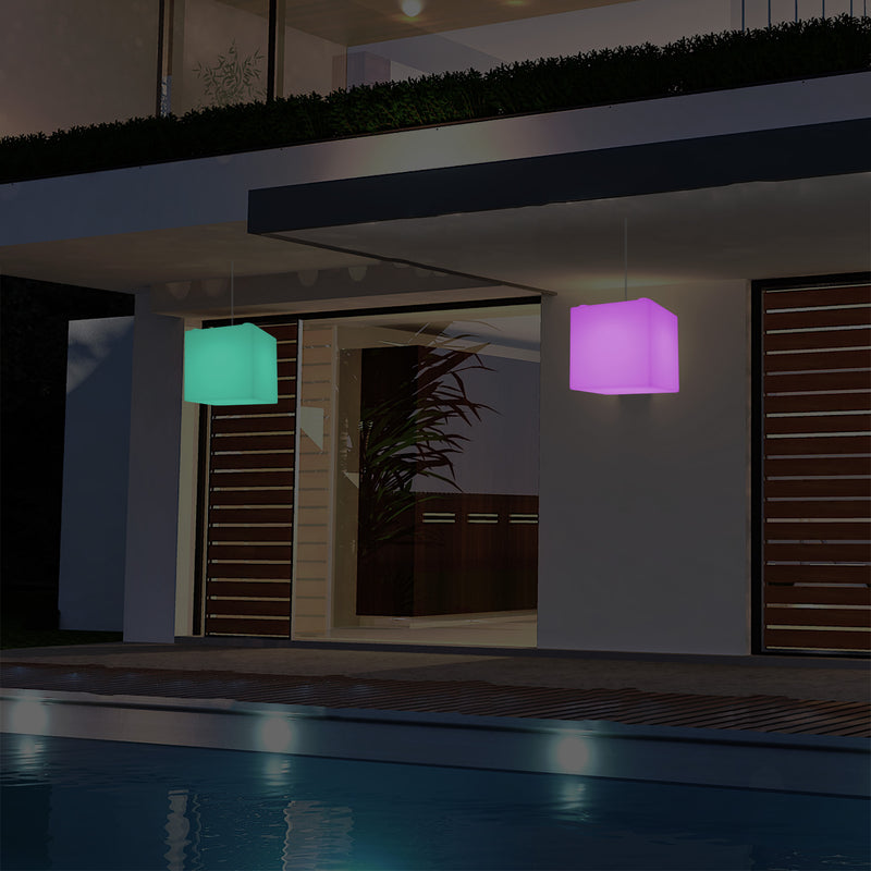 LED Hängelampe für den Garten, netzbetriebene 15 cm Outdoor Würfel Hängeleuchte, Multicolor