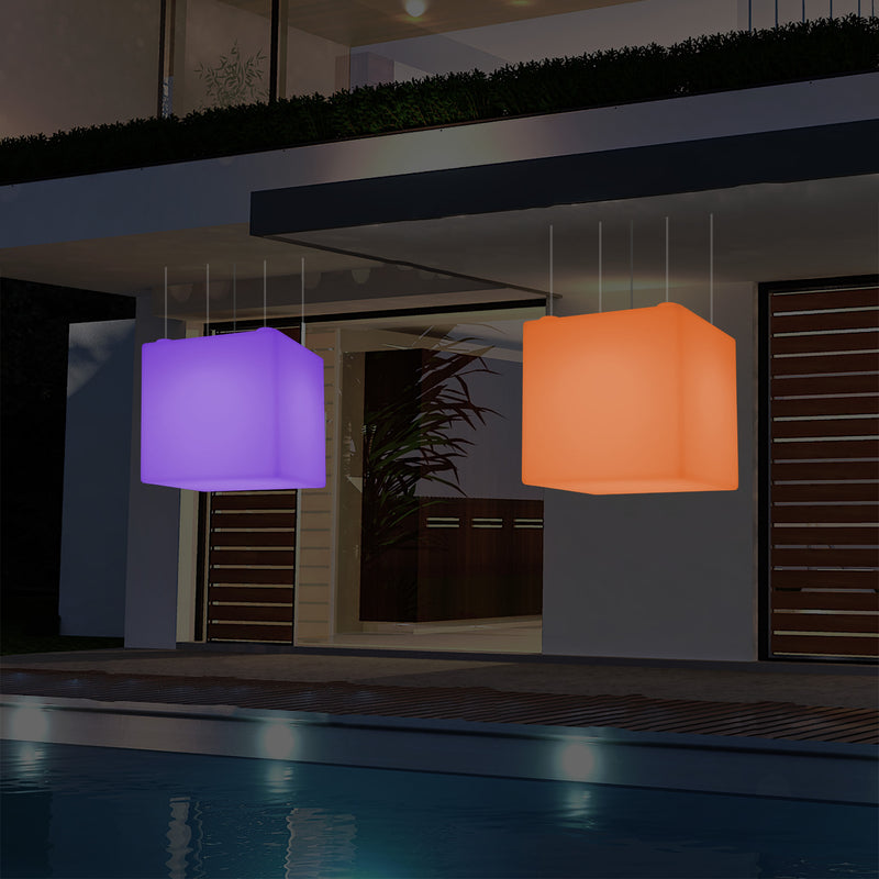 Outdoor Hängeleuchte für den Garten, netzbetriebene LED Pendelleuchte, 60 cm Würfel, Farbwechsel