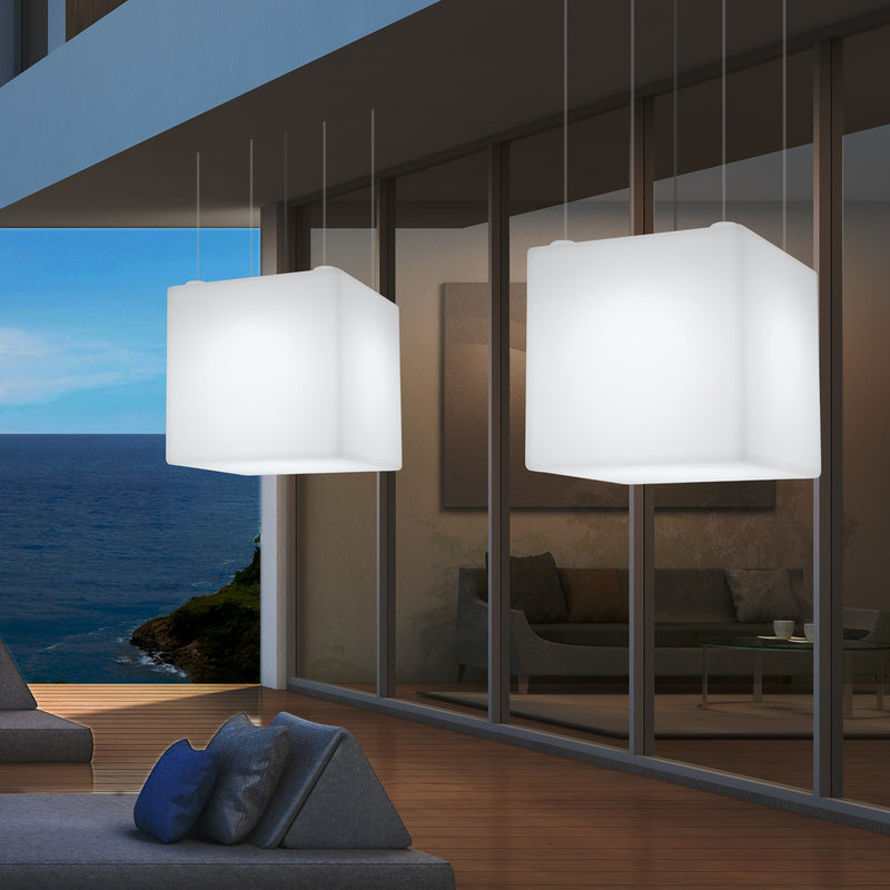 Outdoor Hängeleuchte für den Garten, netzbetriebene LED Pendelleuchte, 60 cm Würfel, Farbwechsel