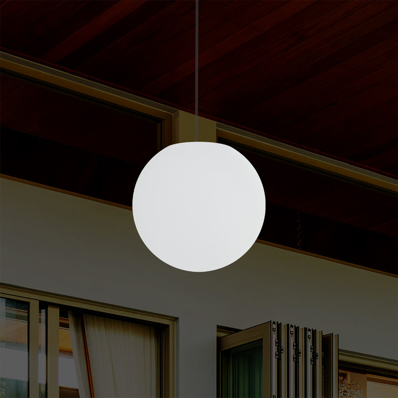 Netzbetriebene Veranda Pendelleuchte für den Außenbereich, 25 cm LED Globus Hängeleuchte Farbwechsel