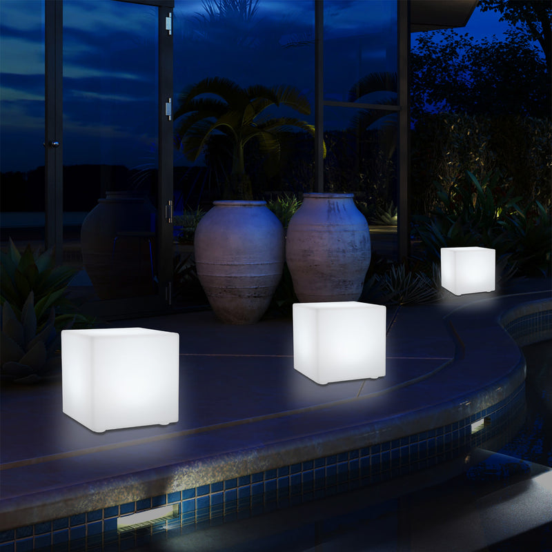 Netzbetriebene Garten Terrassenbeleuchtung, 5V Multi Color LED Tischlampe, 20 cm Würfel Form Cube