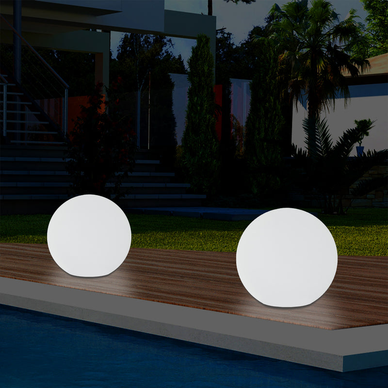 LED Globus Tischlampe für Outdoor, 5V netzbetriebene Gartenbeleuchtung, 20 cm Kugel, mehrfarbig