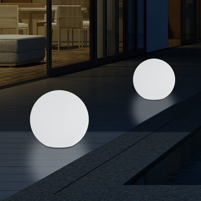 LED Globus Tischlampe für Outdoor, 5V netzbetriebene Gartenbeleuchtung, 20 cm Kugel, mehrfarbig