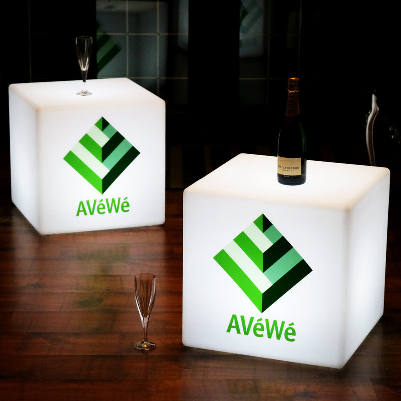 Logo-Werbeleuchte mit Hintergrundbeleuchtung, personalisierte LED Tischlampe, Würfel ohne Kabel