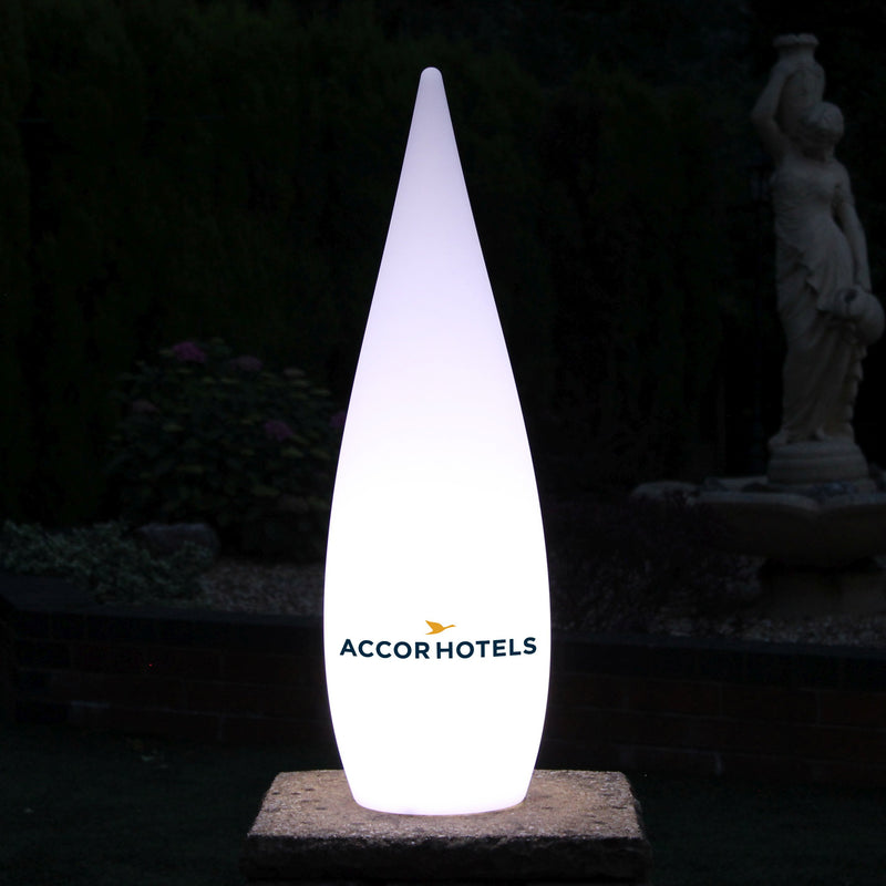 Personalisierte LED Stehlampe maßgeschneidert dekorativ Outdoor Beleuchtung 80 cm Größe Leuchtkasten